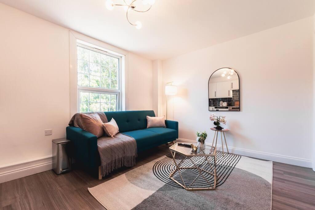 Barite - 1 Bedroom Flat Apartment Reading