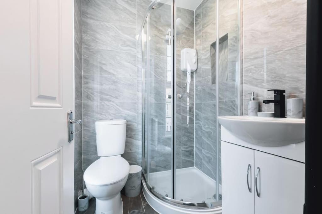 Barite - 1 Bedroom Flat
